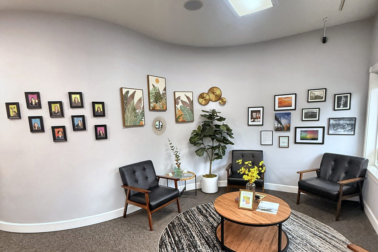 Waiting room lounge at the Troutdale clinic