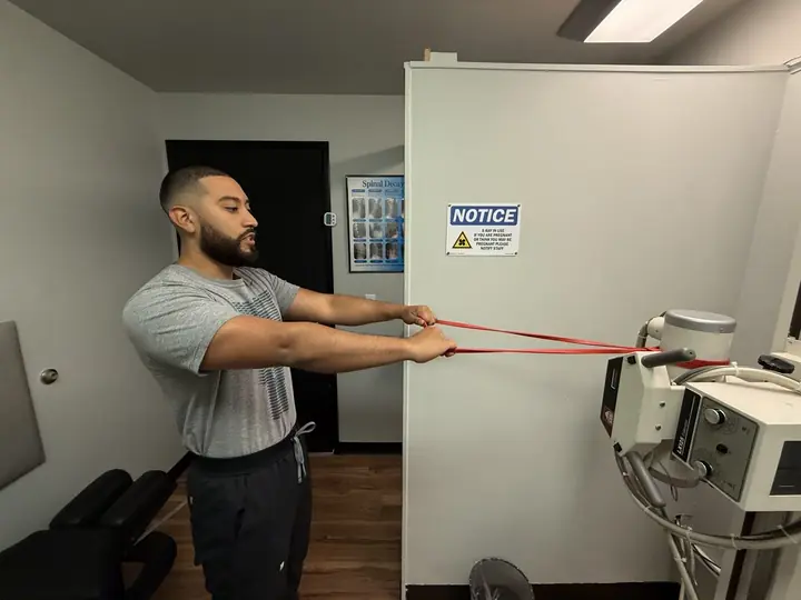 Band Rows: Start: arms extended, shoulder blades set